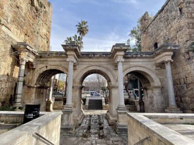 Antalya: Guided City Tour with Waterfalls Tickets and Lunch - Pickup and the bus ride to Karpuz Kalkadıran waterfall