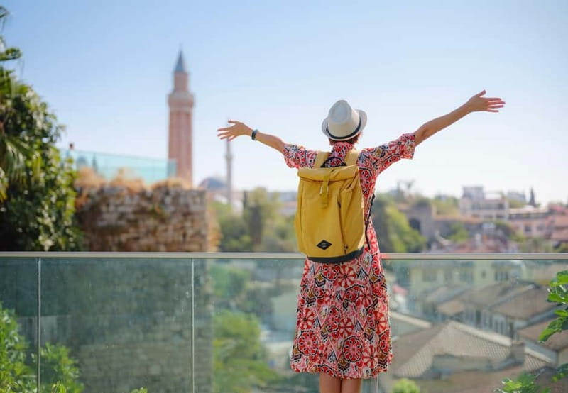 Antalya: Kaleici Old Town Small Group Guided Walking Tour - The walking experience: cobblestones, breaks, and timing