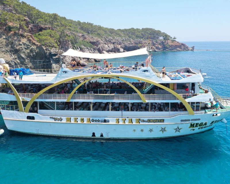 Antalya & Kemer: Megastar Catamaran Cruise With Foam Party - Boat Comfort: Showers, Changing Areas, and the Reality of a Big Day