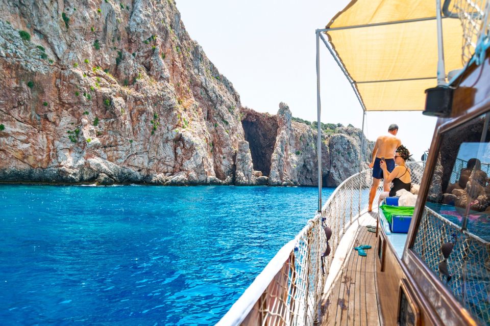 Antalya: Old Town Harbor Sightseeing Cruise - Meeting Point at the Panoramic Elevator: Avoiding the Most Common Friction