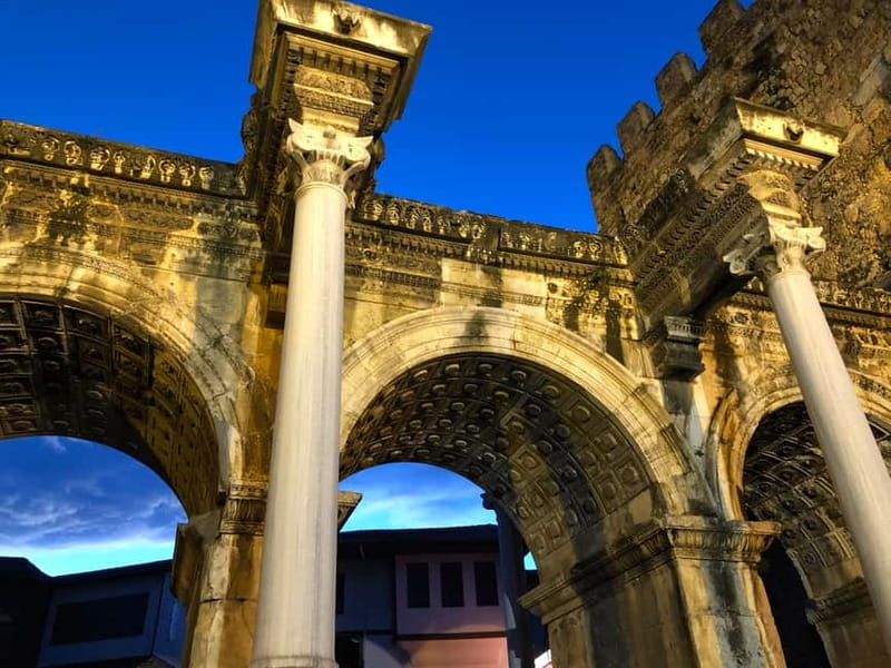 Antalya: Old Town Walking Tour with Dessert Tasting - Hadrian’s Gate and ancient city walls: the compact route that feels dramatic
