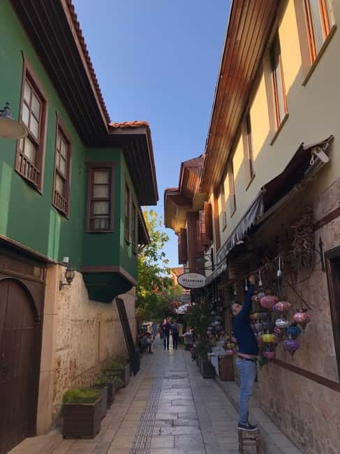 Antalya: Old Town Walking Tour with Dessert Tasting - Price and value: what $31 really buys you