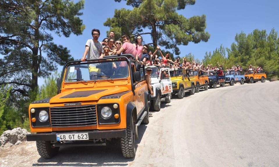 Antalya Şelale Ziyaretli Jeep Safari Turu - Jeep Safari From Antalya Hotels: the ride before the views