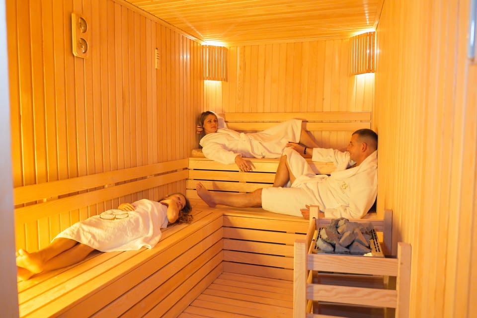 Antalya: Spa and Skin Care Experience with Massage and Drink - Mini skincare session: the small extra that smooths the day