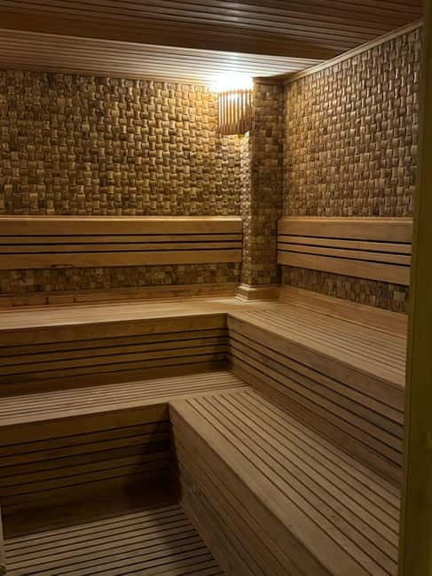 Antalya: Turkish Bath with Peeling Foam and Oil Massage - Cooling Off: Shower Time, Jacuzzi, and Pool Access
