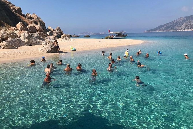Boat trip from Adrasan to Suluada island, Antalya region - Boat trip comfort: the yacht ride is part of the experience