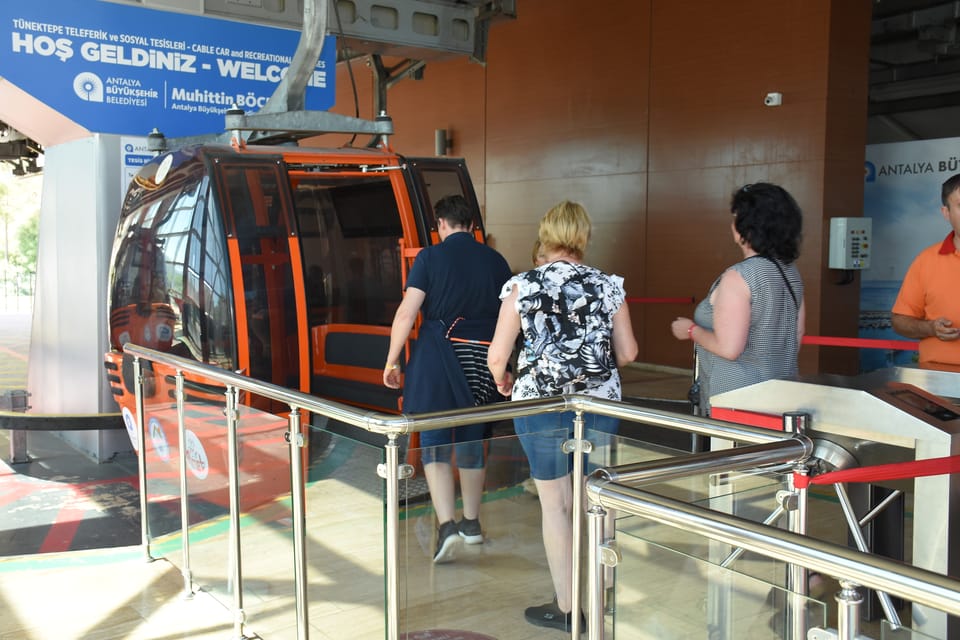 City of Side: City Tour including Waterfalls and Cable Car - The group size and guide style reality check