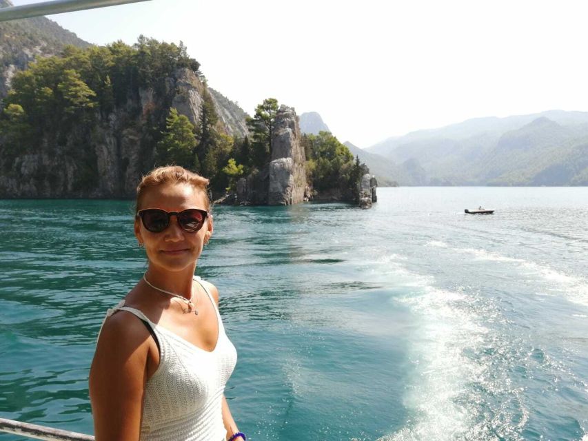 City of Side: Green Canyon Boat Tour with Lunch and Drinks - Fishing on the lake: a hands-on break after lunch