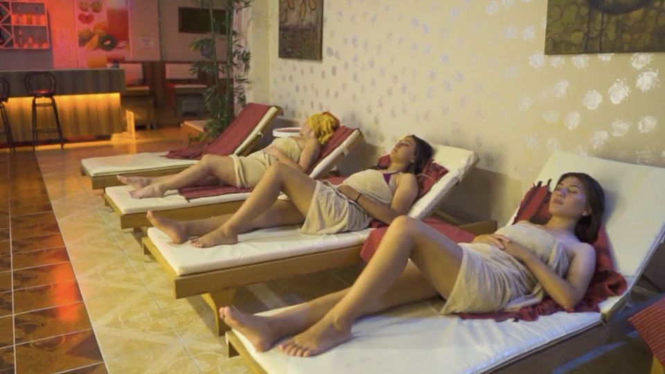 City of Side: Turkish Bath and Spa Experience with Massage - Timing and fairness: how group schedules can affect your sauna time