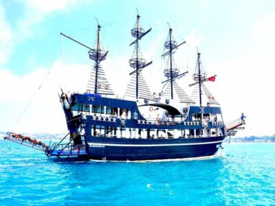 From Alanya, Side: Manavgat River Cruise, Bazaar & Waterfall - Pickup and coach ride: how logistics affect your day