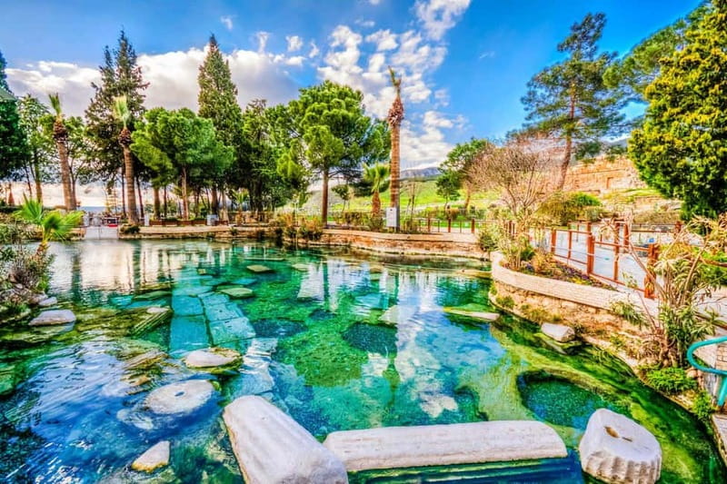 From Antalya/Kemer: Pamukkale & Hierapolis Day Trip w/Meals - Pamukkale Hot Springs: The Guided Part and the Time to Wander
