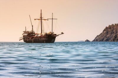 Full Day Kemer Pirate Boat Trip from Antalya - Korsan Koyu Route: The Day’s Big Loop