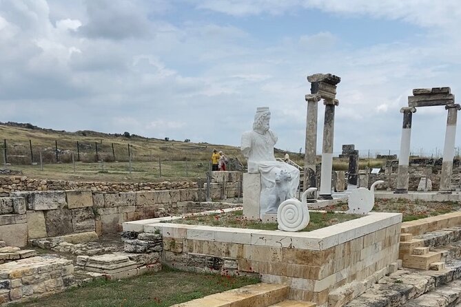 Full-Day Pamukkale-Hierapolis Tour From Antalya with Lunch - Lunch at the Open Buffet: What You Actually Get for Your Money