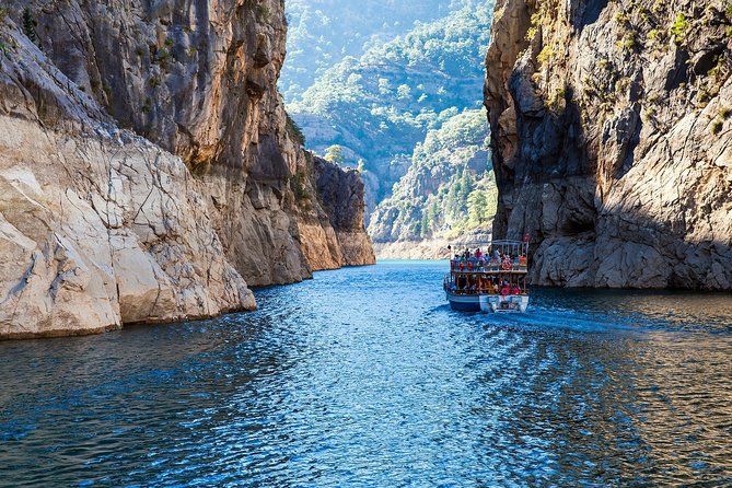 Green Canyon Boat Tour w/Lunch From Belek - Stop 3: Green Lake and lunch—what’s included and how to handle drinks