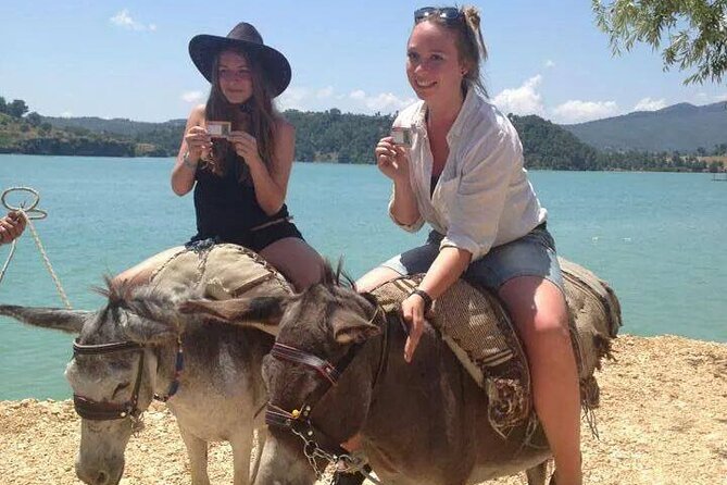 Green Canyon Boat Trip and Bus Safari Tour w/Lunch - Lunch by the lake: what’s included, what isn’t, and how to avoid awkward moments