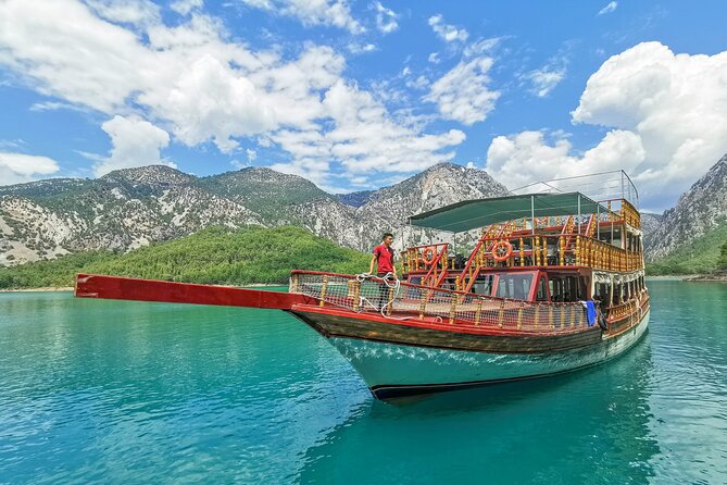 Green Canyon Boat Trip with Lunch and Unlimited Drinks - Pickup and timing: how the 9 hours play out