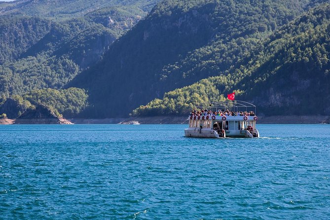 Green Canyon Boat Trip with Lunch From Side - Lunch by the water: included, filling, and what to expect