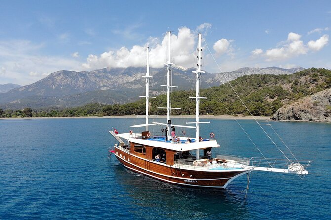 Kemer Bay Blue Cruise from Kemer - Swimming stops and snorkeling time: how to plan your water moments