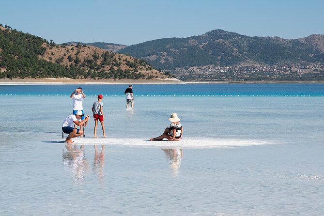 Kemer Exclusive Salda Lake & Pamukkale Day Tour w/Meals & Pickup - Salda Gölü: The Turkish Maldives Moment (With Swimming Options)