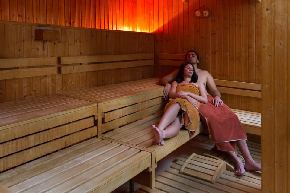 Kemer: Turkish Bath Expereince with Hotel Transfers - Aroma therapy oil massage: why that 20 minutes matters