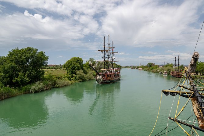 Manavgat River Boat Trip, Grand Bazaar Tour with Lunch from Side - Lunch Included: What to Expect and How to Make It Work