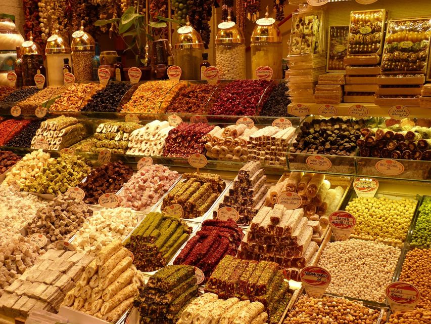 Manavgat River Cruise and Bazaar Tour w/ Lunch - Guide Language: English vs German Is the Wild Card