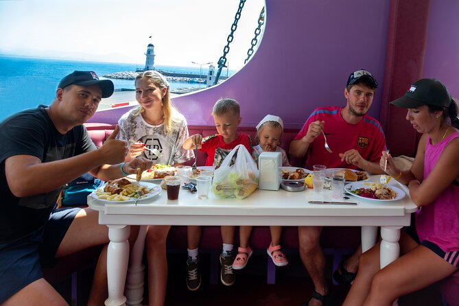 Pirate Adventure Cruise incl. Lunch from Side - Value check: $29.57 with pickup and lunch included