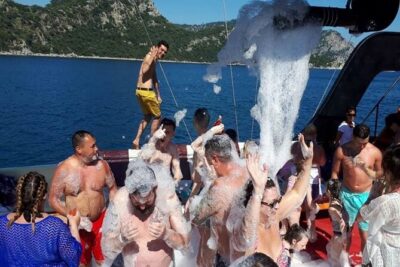 Pirate Boat Trip in Antalya - Lunch, Foam Party, and On-Board Comfort