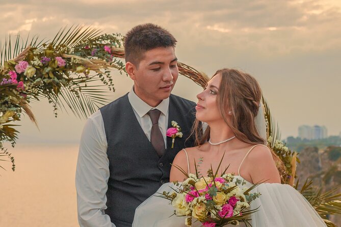 Private Photo Shoot in Antalya - Outfits, the Flying Dress Add-On, and Editing Limits