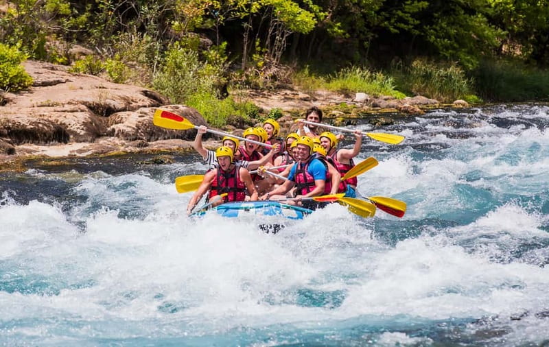 Rafting & Jeep Safari Adventure in Koprulu Canyon - Riverbank meal: your reset before the 4x4 work begins