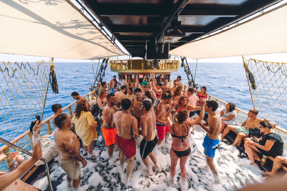 Red Dragon Pirate Boat Trip & Lunch - Kemer Marina Cruise: The Easy Start to a Long Sea Day