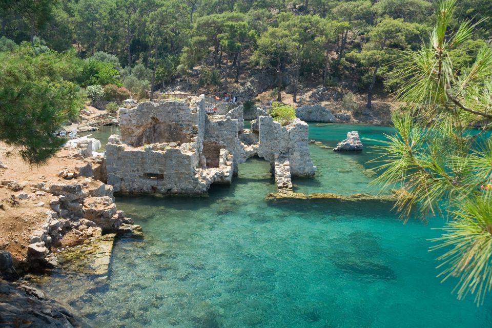 Relaxing Boat Trip with Lunch and Drinks - Phaselis ruins with a real guide: what you’ll see and why it’s worth your time