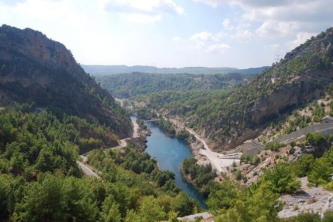 Side-Alanya: 5-Hour BoatTour inGreen Canyon with Lunch SoftDrinks - Who This Green Canyon Boat Day Suits Best