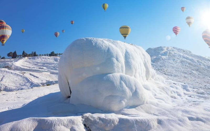 Side/Alanya: Pamukkale Hot Air Balloon Flight w/Lunch - Hierapolis: Walking Among the Ruins Near the Baths
