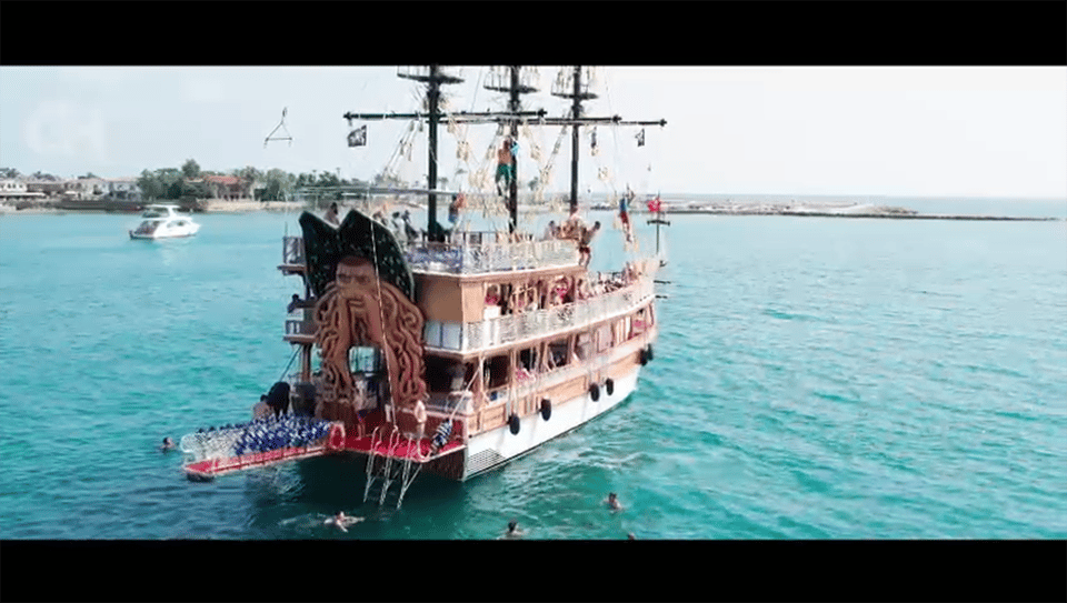 Side: Dolphin Island Boat Tour : A Seaside Adventure - Price and value: is $23 a good deal here?
