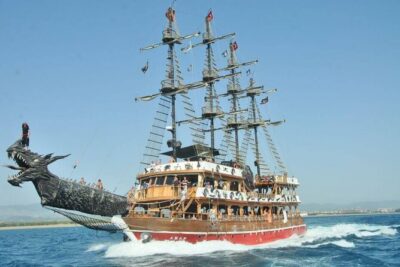 Side: Dolphin Island Boat Tour with Foam Party and Lunch - First swim break at Manavgat Bosphorus (about 45 minutes)