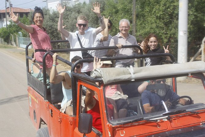 Side Green Lake Boat Tour and Jeep Safari Full Day Trip - Photo stops that add texture: aqueducts, village time, and orchard views