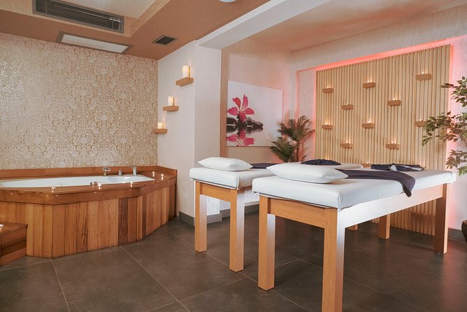 VIP Turkish Bath in Antalya - Massage Time: The 1-Hour Medical Massage and Face Mask Moment